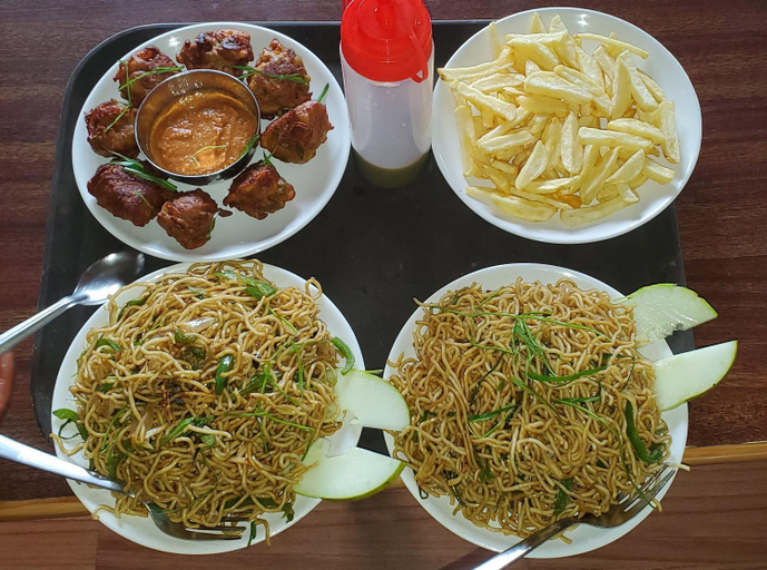 Food & Drinks 5, Hotel waterside, Gandaki