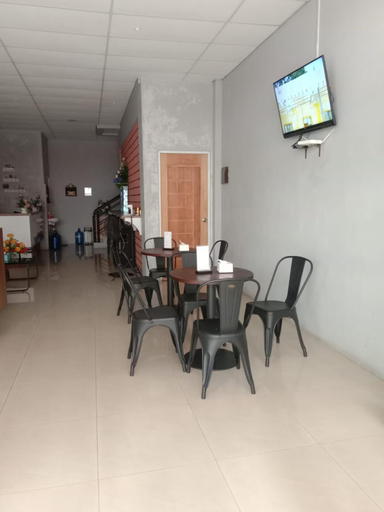 Food & Drinks, Rooms at Josapa Guest House, Batam