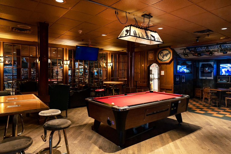 Food & Drinks 5, Astoria, Division No. 15