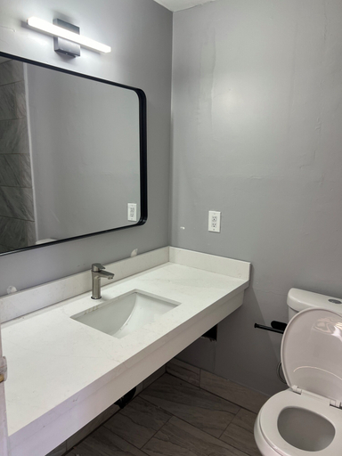 Bathroom 4, Nest Inn, Jefferson