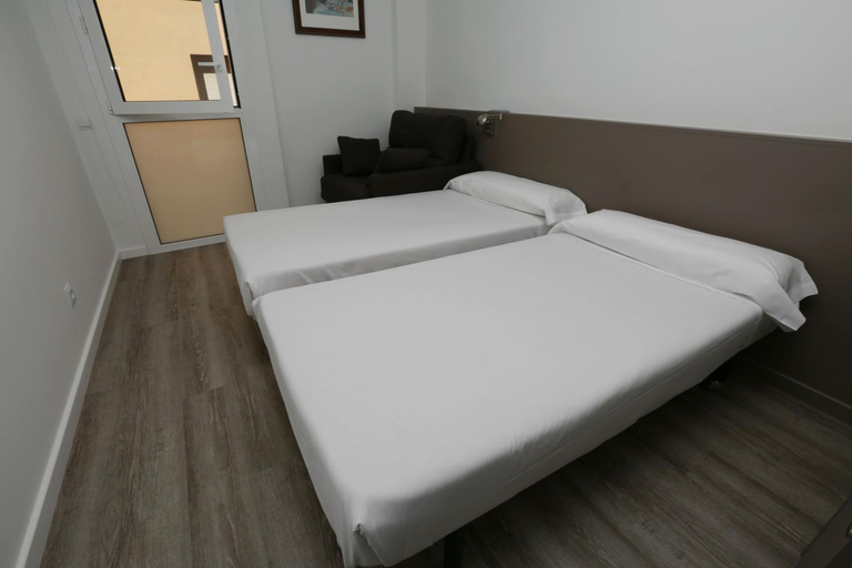 Others 3, Hotel Alguer Camp Nou, Barcelona