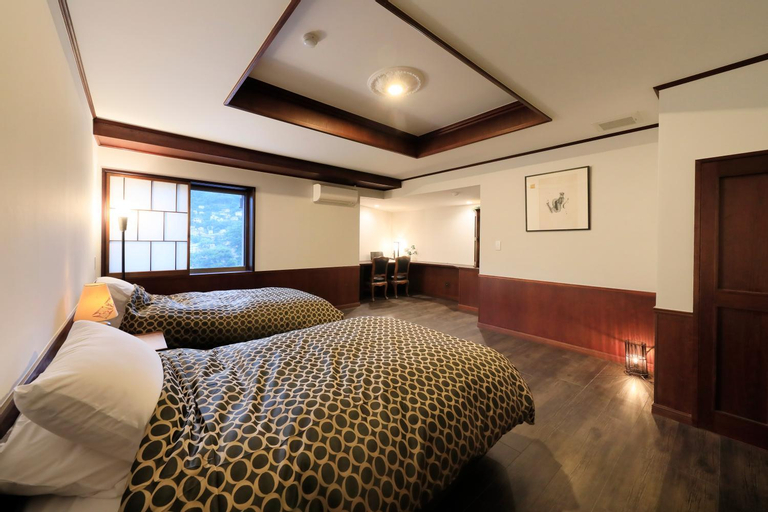 Bedroom 5, Yugawara Fuga, Yugawara