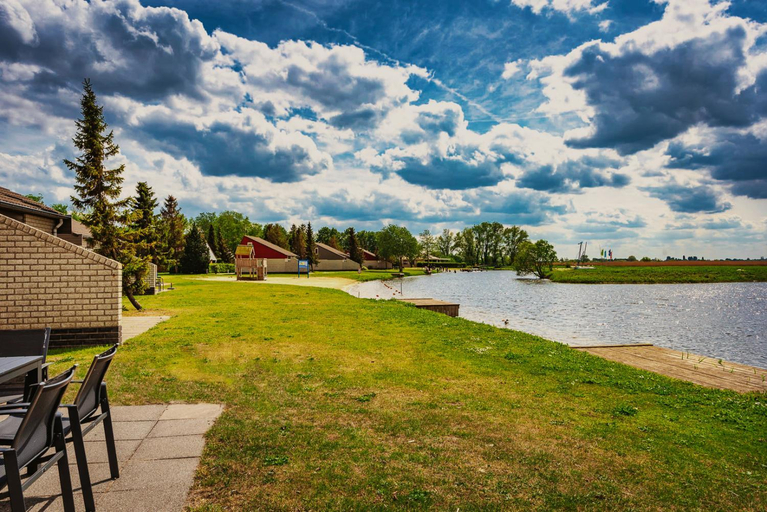 Exterior view 3, Veluwe Strandbad Elburg