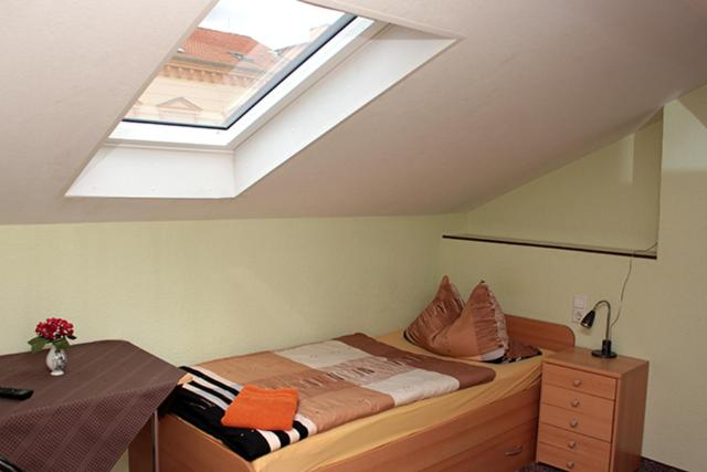 Bedroom 2, Pension am Schrotturm Bed & Breakfast, Stendal