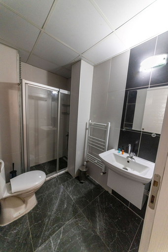 Bathroom 5, ŞİRİN APARTROOMS, Merkez