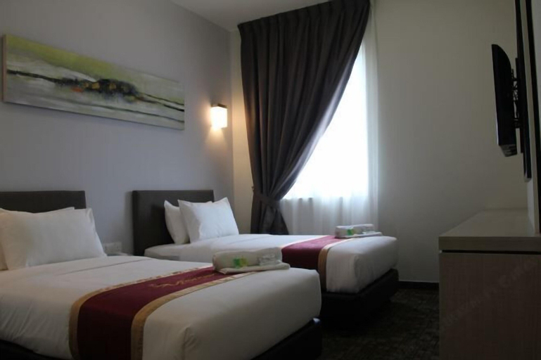 Bedroom 9
