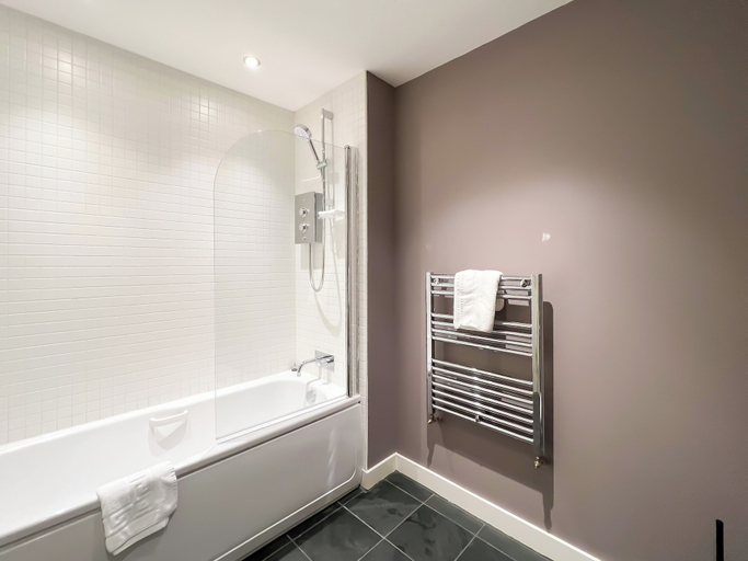 Bathroom 3, Hydro Apartments, Glasgow