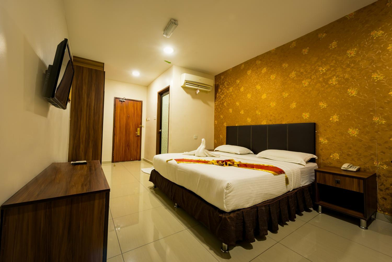 Bedroom 6