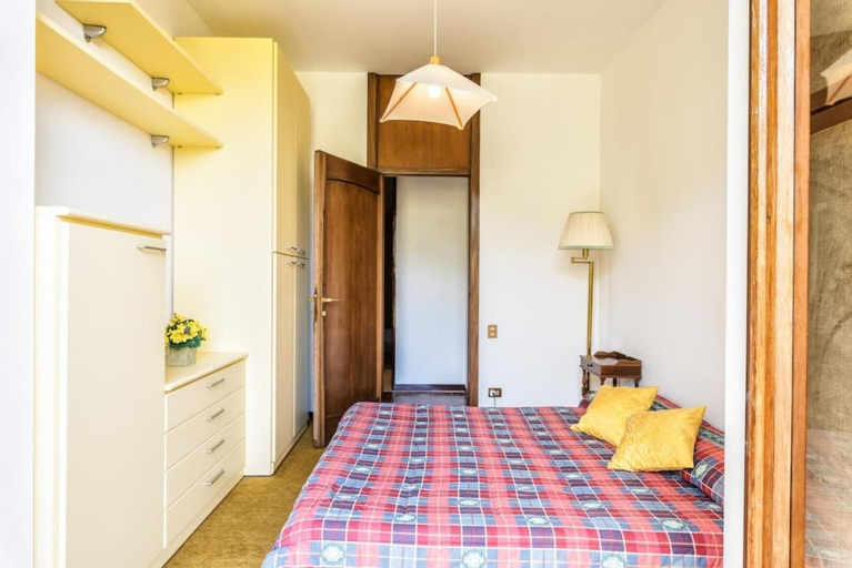 Bedroom 1, Villa Riviera, La Spezia