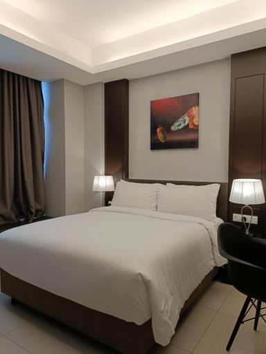 Bedroom 12