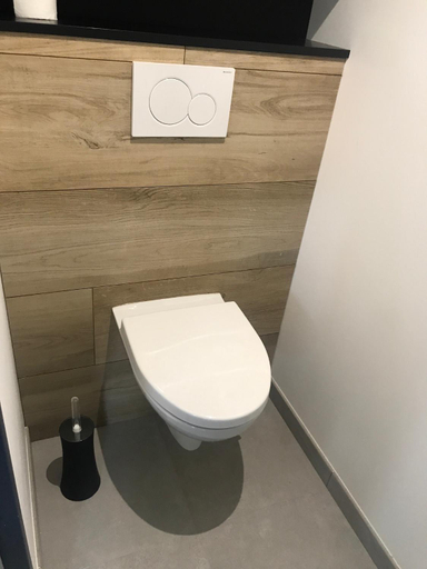 Bathroom 9