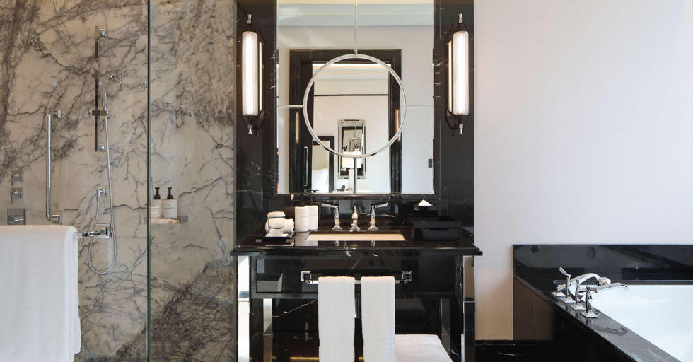 Bathroom 17