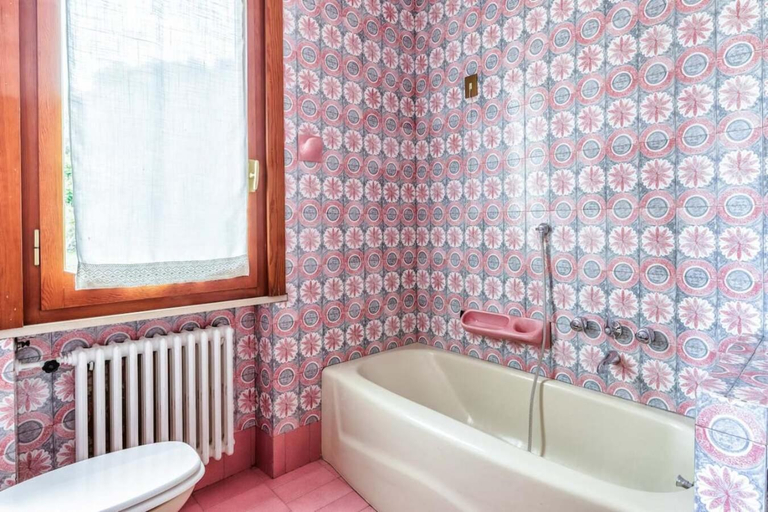 Bedroom 2, Villa Riviera, La Spezia