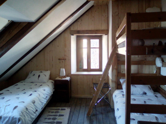 Others 3, Au 17, Cantal