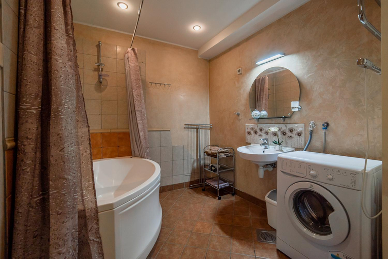 Bathroom 3, Romeo Family Uus Apartments, Tallinn