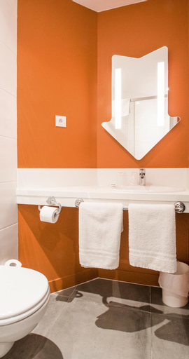 Bathroom 5