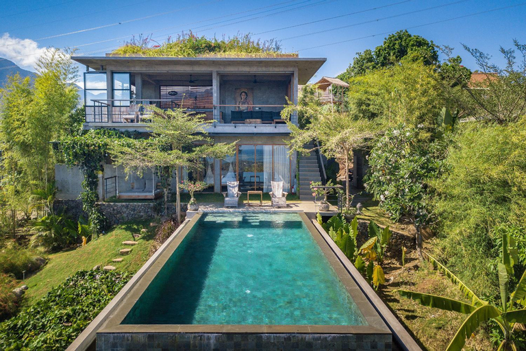 Swimming Pool 27