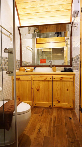 Bathroom 5