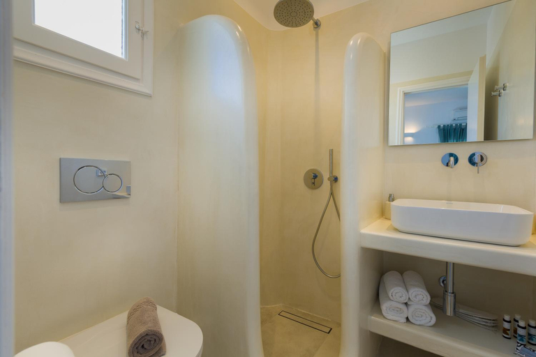 Bathroom 2, La Mer Seaside Apartments, South Aegean