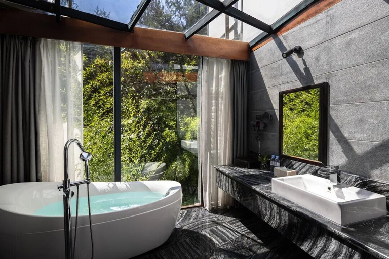 Bathroom 3, GRAND JOLI, Lijiang