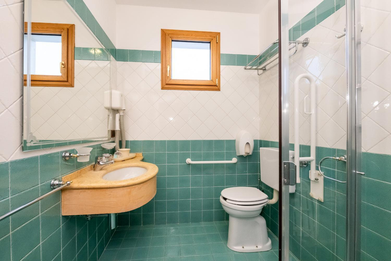 Bathroom 4, Hotel Fuori Citta, Padua