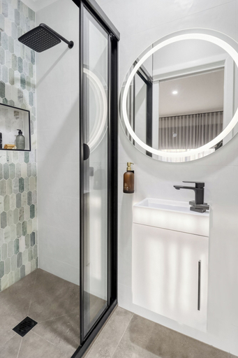 Bathroom 5, 16 Scenic by Regional Escapes, South Barwon - Inner