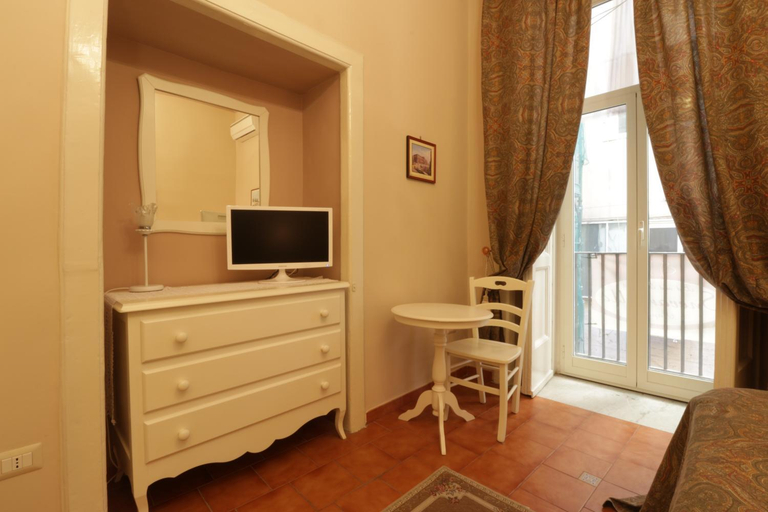 Others 5, Bed and Breakfast Speranzella, Napoli