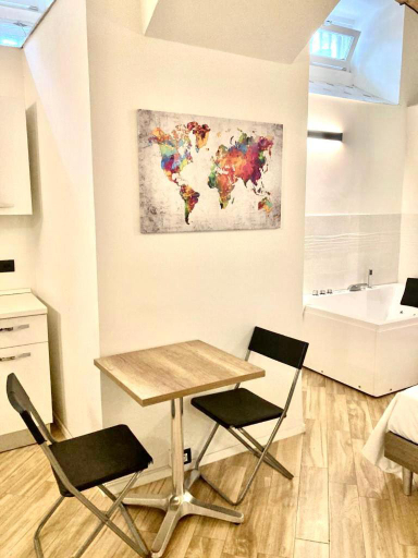 Dining Room 27