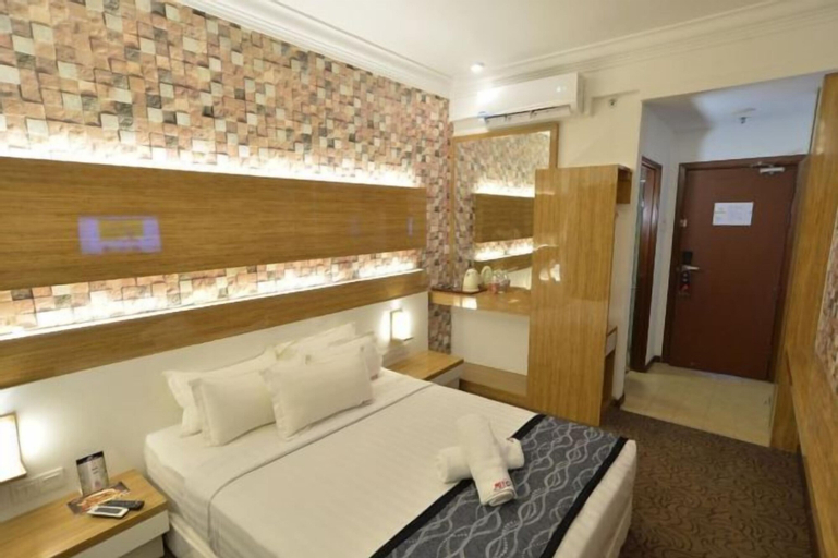 Bedroom 14