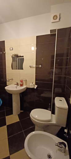 Bathroom 3, Villa Nuredinaj, Vlorës