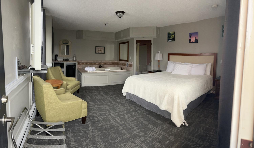 Vacationland Inn & Suites, Penobscot
