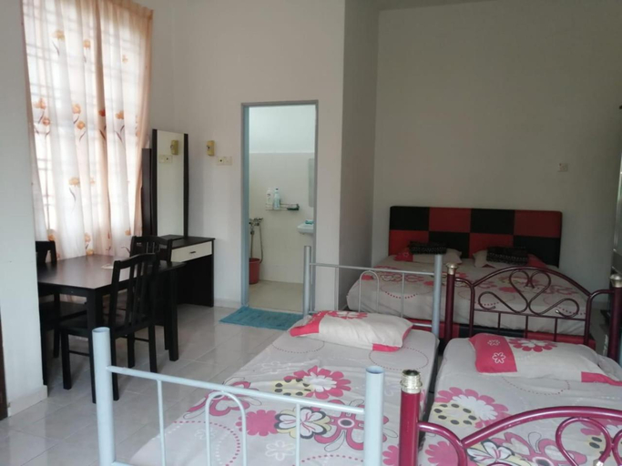 Bedroom 1, JOYFIN homestay roomstay muar, Muar
