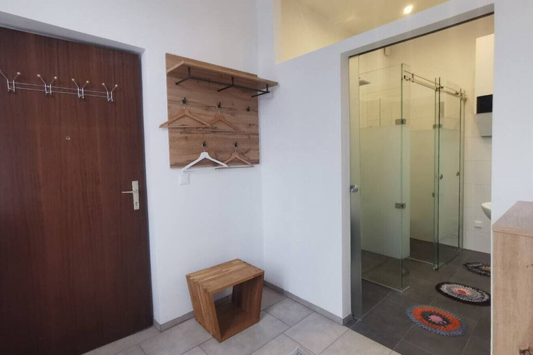 Others 4, Blue Palm - 60m2 - cozy, central with a green view, Wien