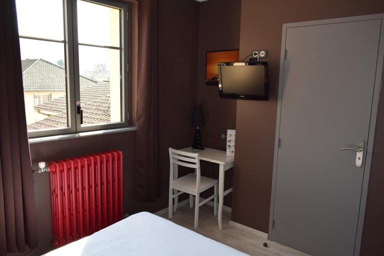 Bedroom 2, Hotel de l'Abbaye a Cluny, Saône-et-Loire