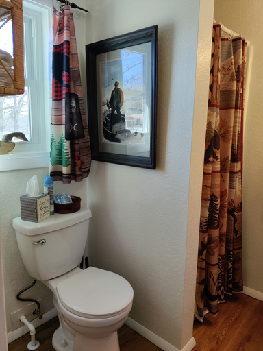 Bathroom, Kellers Kove Cabin and RV Resort, Baxter