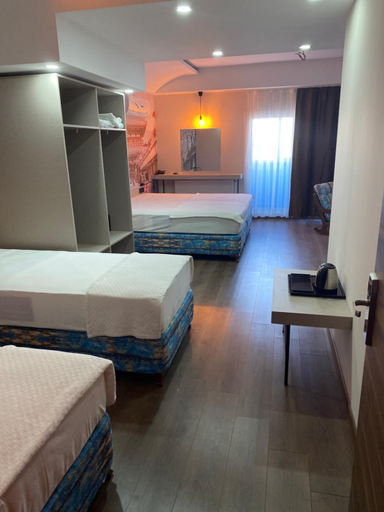 Bedroom 2, Ofuro World Hotel Spa, Gaziemir