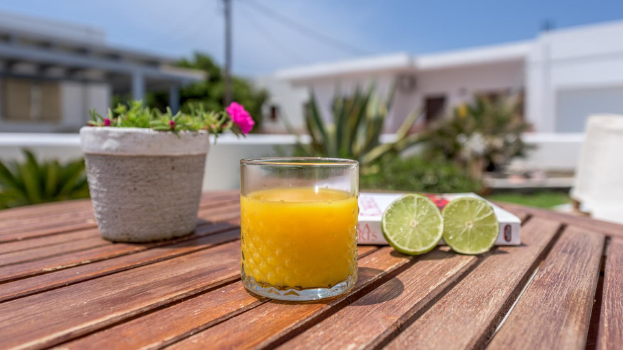 Food & Drinks, Anita Rooms & Suites Milos, South Aegean