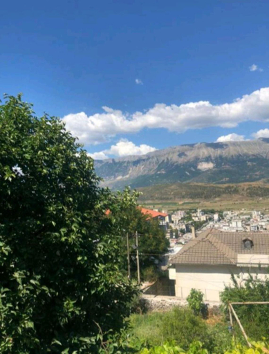 Others 5, MiziriGuestHouse, Gjirokastrës