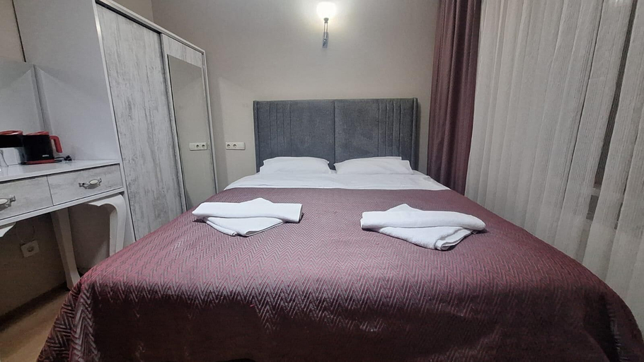 Bedroom 2, Hagia Irene Old City, Avcılar