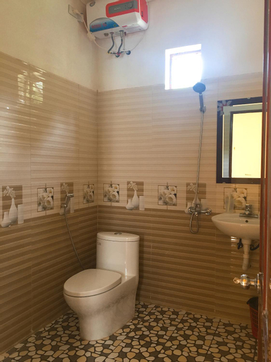 Bathroom 7