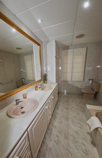 Bathroom 4, Villa Savanna, Baleares