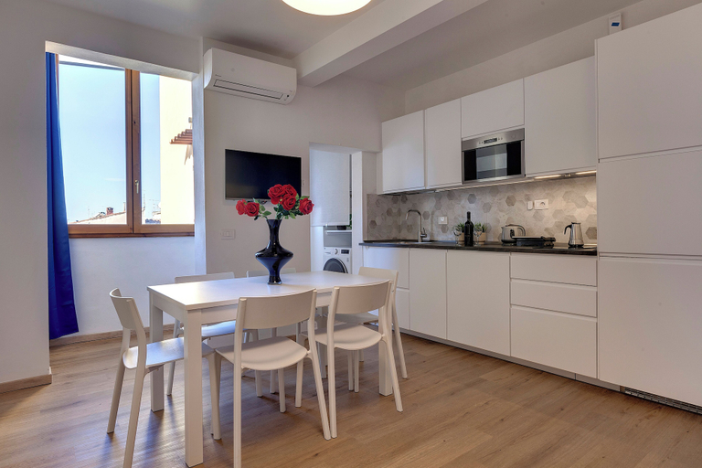 Others 4, Mamo Florence - Sacha Apartment, Florence
