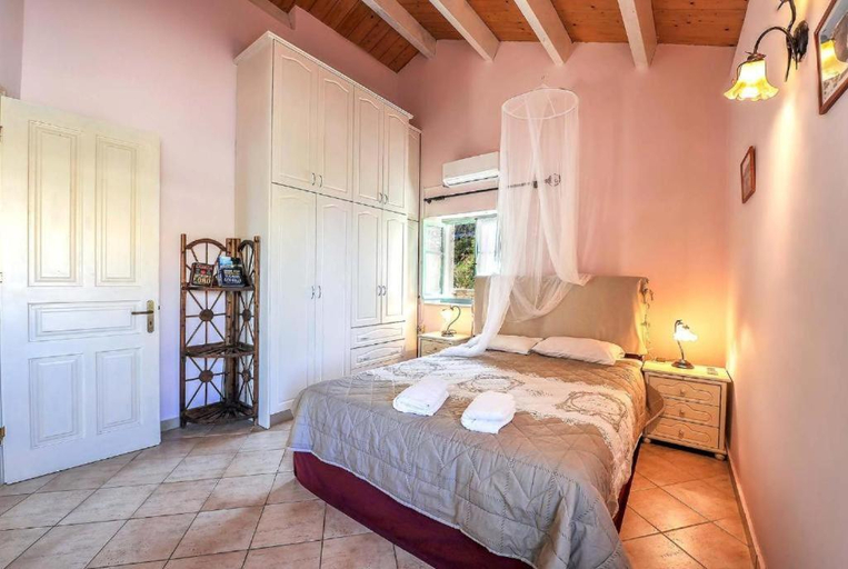Others 5, Villa Agathi, Ionian Islands