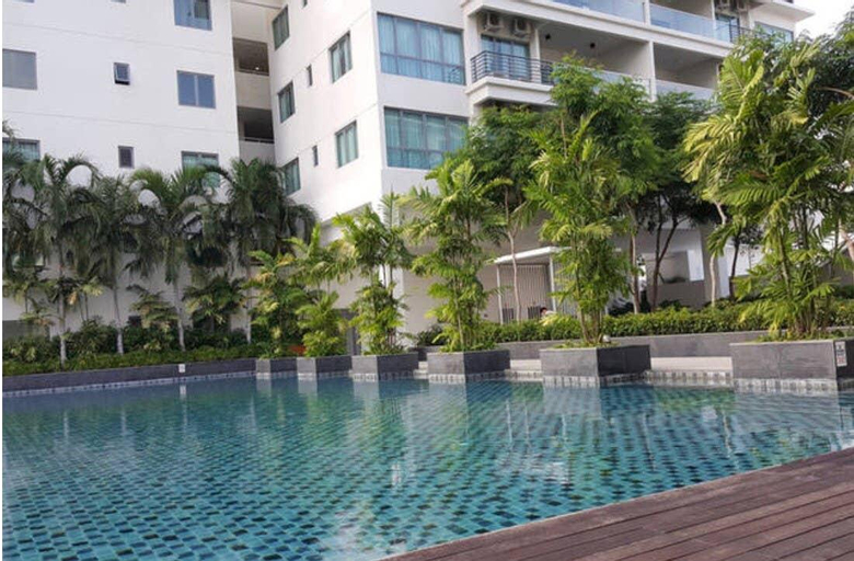 Gorgeous Golf and Seaview 4bed 3 bath Suite@Imago, Kota Kinabalu