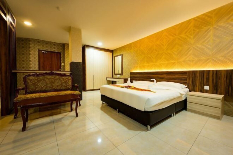 Bedroom 5