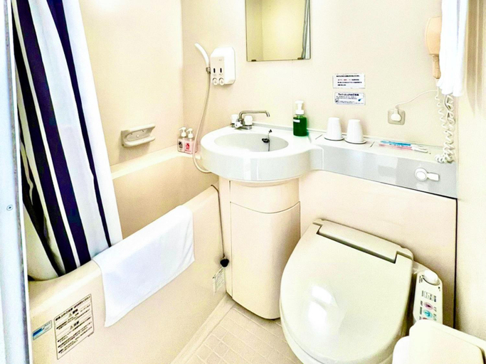 Bathroom 4, Hotel Happy Holiday Ishigakijima, Ishigaki