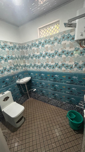 Bathroom 3, Doddakallu Betta Homestay Coorg, Kodagu