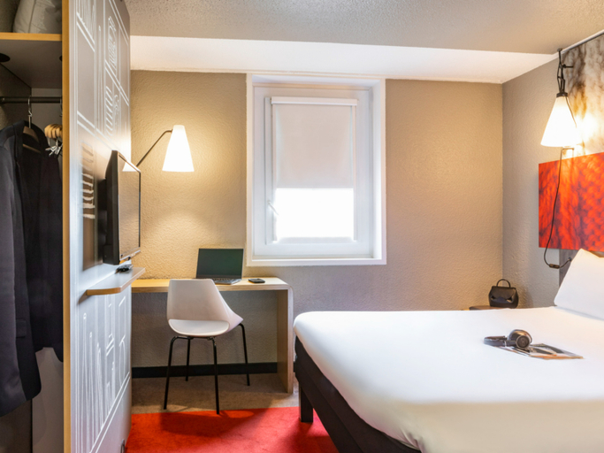 Bedroom 3, ibis Paris Porte de Bercy, Val-de-Marne