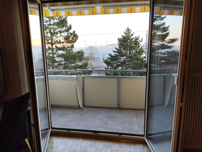 Exterior & Views 4, Tristan@home, Linz Land