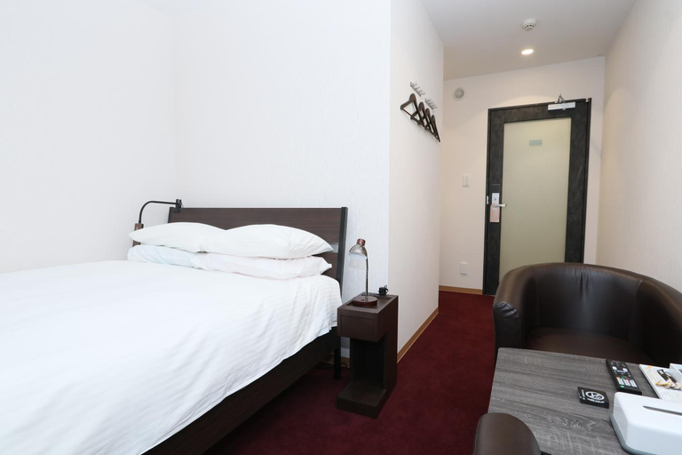 Bedroom 18